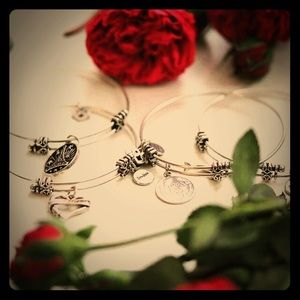 Meet your Posher, Niki